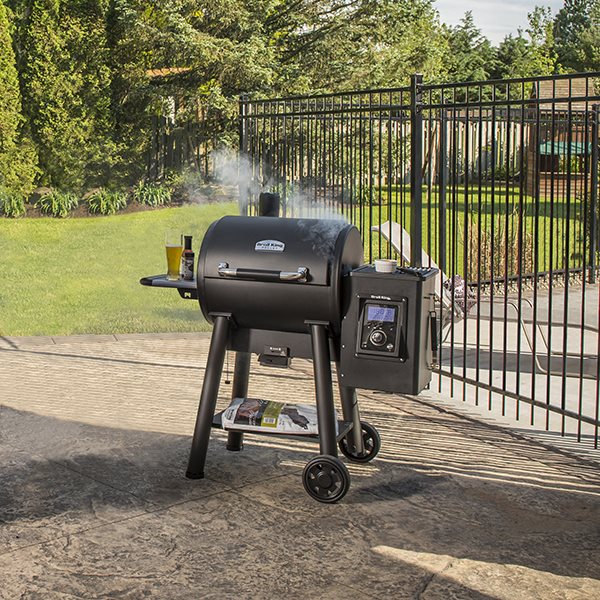 Regal Pellet 400 Smoker and Grill - (138-495051)