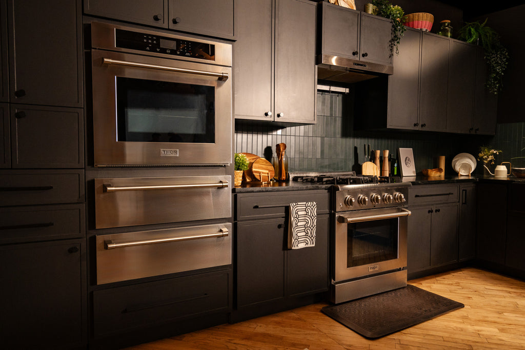 THOR Kitchen - 30" Professional Wall Oven - HEW3001